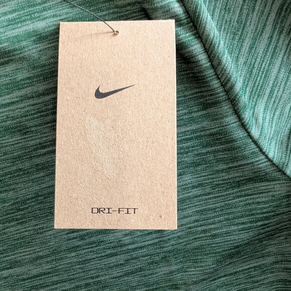NWT Nike Kids' Dri-FIT Short-Sleeve Top - Picture 3 of 5